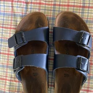 Men’s Arizona Navy Birkenstock size 43